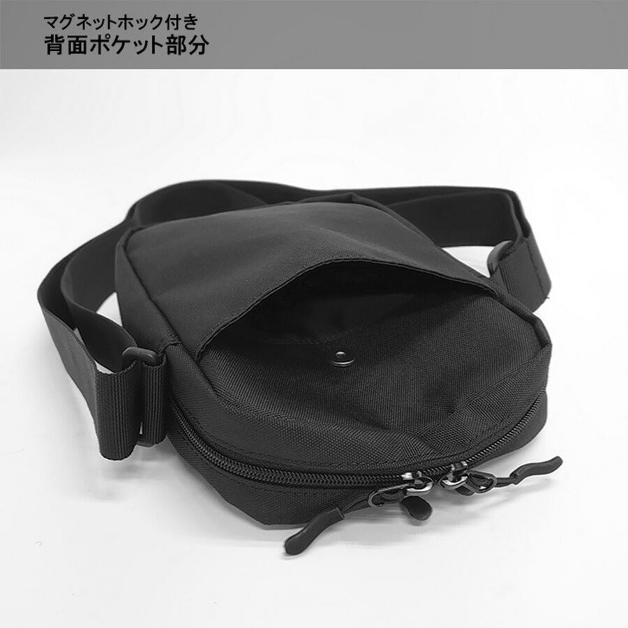 Lee リー 320-3723 PRAY2 ショルダーバッグ 縦型 メンズ レディース ミニショルダー 斜め掛け コンパクト 小さめ ワンマイル ブラック レッド ベージュ ミントグリーン ダブルファスナー カジュアル ボックスロゴ プレゼント おしゃれ ファッション ブランド