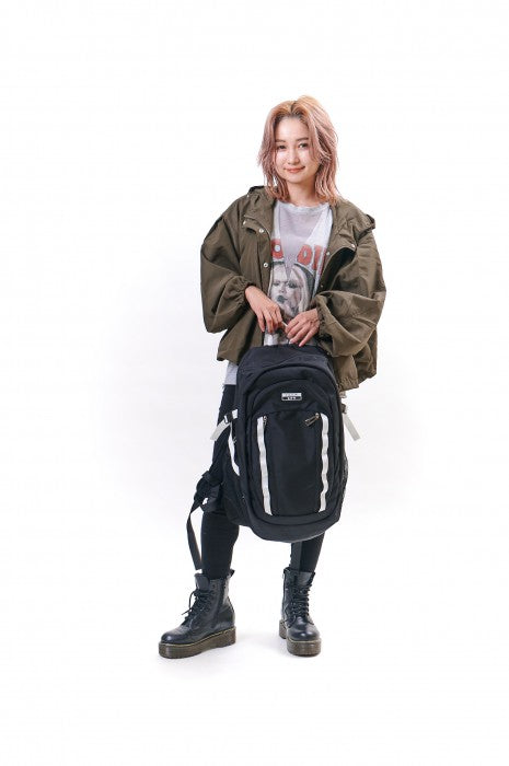FILA フィラ UNIVERSE ユニバース デイパック 7731 リュックサック バックパック 通勤 通学 学生 メンズ レディース 男女兼用 アウトドア 人気 おしゃれ B4 スクール セブンティーン