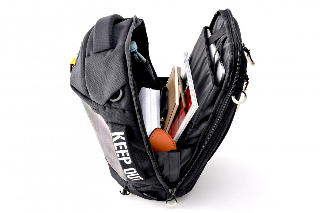 DEVICE 【新世紀エヴァンゲリオンコラボ】DEVICE×A.T.FIELD プログレッシブ バックパック ARN21118 エヴァ 4wayバッグ リュックサック ショルダー 斜め掛け ボストン キャリーオンバッグ おしゃれ 人気 送料無料