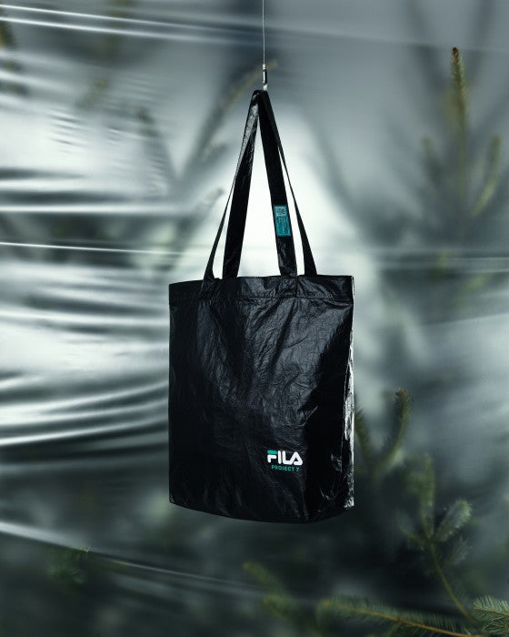 【レターパック配送/日時指定不可】 FILA×BTSコラボ　2021S/S ”Back to Nature”トートバッグ　エコバッグ　バンタン　SDGs　サステナブル　バッグ　鞄　メンズ　レディース　人気　おしゃれ　送料無料　正規品