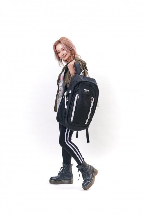 FILA フィラ UNIVERSE ユニバース デイパック 7731 リュックサック バックパック 通勤 通学 学生 メンズ レディース 男女兼用 アウトドア 人気 おしゃれ B4 スクール セブンティーン